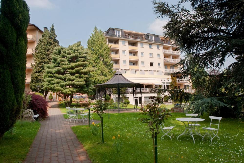 Parkhotel Am Taunus Оберурзель Экстерьер фото